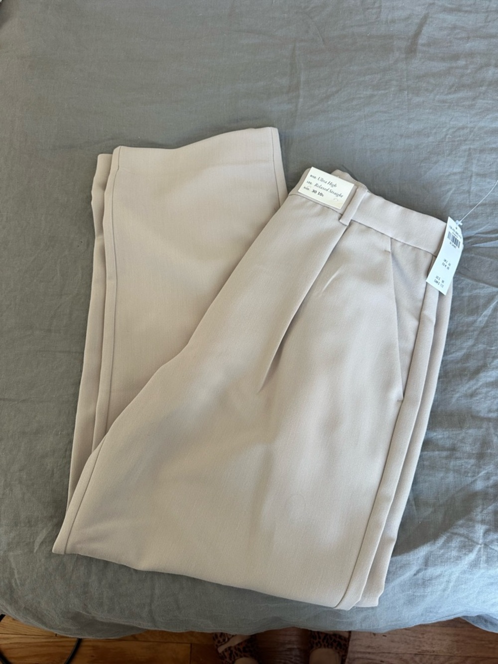 New Abercrombie & Fitch Tan Ultra High Rise Relaxed Trousers 30S